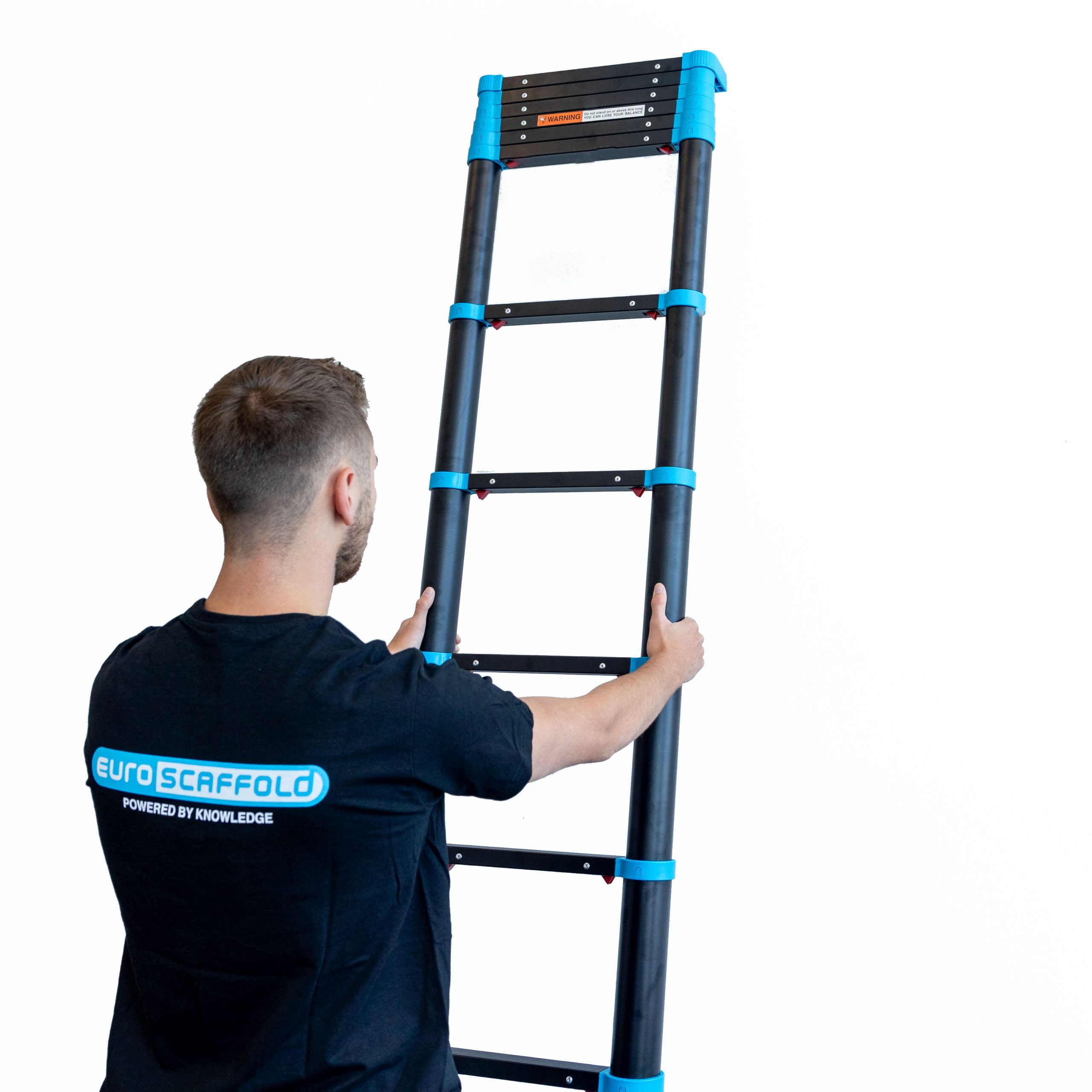 Eurostairs Teleskopleiter Black ’n Blue Professional mit Absenkautomatik Eurostairs Teleskopleiter Black 'n Blue Professional mit Absenkautomatik